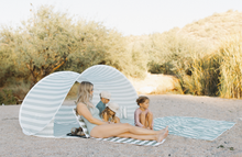 Load image into Gallery viewer, Oversized Beach Pop up Tent