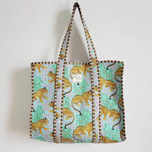 Load image into Gallery viewer, Quilted Weekend Tote