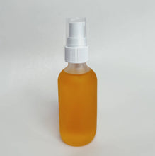 Load image into Gallery viewer, Sea Buckthorn & Tallow Face Oil Cleanser
