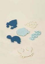 Load image into Gallery viewer, Set of 6 Silicone Mini Bath Suction Toys