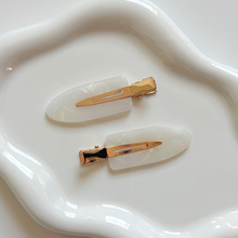Load image into Gallery viewer, Eco-Friendly Cellulose Acetate Creaseless Hair Clips - White