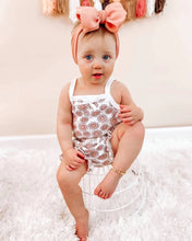 Load image into Gallery viewer, Happy Daisy Top & Shorts Set for Baby