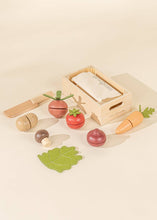 Load image into Gallery viewer, Wooden Vegetables Playset