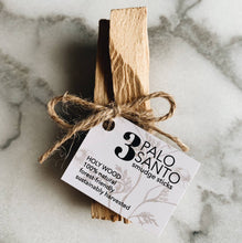 Load image into Gallery viewer, Palo Santo 3 stick bundle, 2 to 3 inch sticks