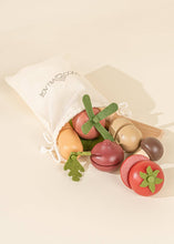 Load image into Gallery viewer, Wooden Vegetables Playset