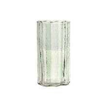 Load image into Gallery viewer, Daisy Drinking Glass Green