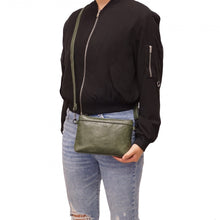 Load image into Gallery viewer, Dory Clutch