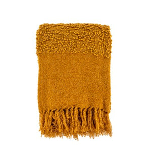 Chalet Boucle Throw