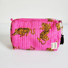 Load image into Gallery viewer, Hot Leopard Make Up Bag Assorted Sizes
