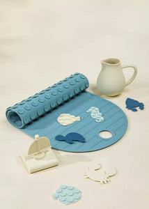 Set of 6 Silicone Mini Bath Suction Toys