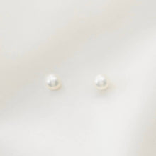 Load image into Gallery viewer, Pearl Studs
