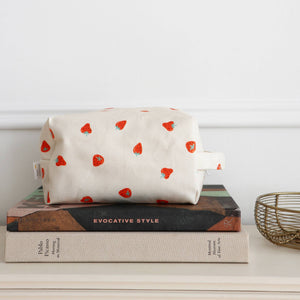 Makeup Bag - Strawberry