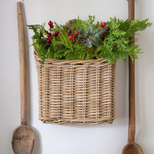 Load image into Gallery viewer, Wall Basket KUBU
