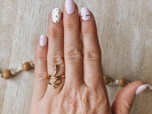 Load image into Gallery viewer, Serpent Ring
