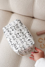 Load image into Gallery viewer, Makeup Bag - Woman Series
