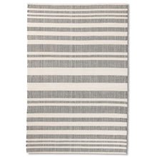 Load image into Gallery viewer, Indya Pet Yarn Rug 2 Sizes
