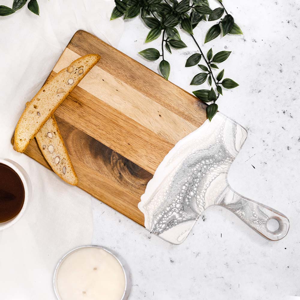 Lynn - Acacia Large  Cheese Boards