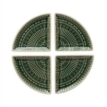 Debossed Stoneware Dish Set of 4