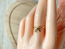 Load image into Gallery viewer, Tiffany Ring
