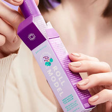 Load image into Gallery viewer, Smoothing Jade Roller Eye Serum Roll Model
